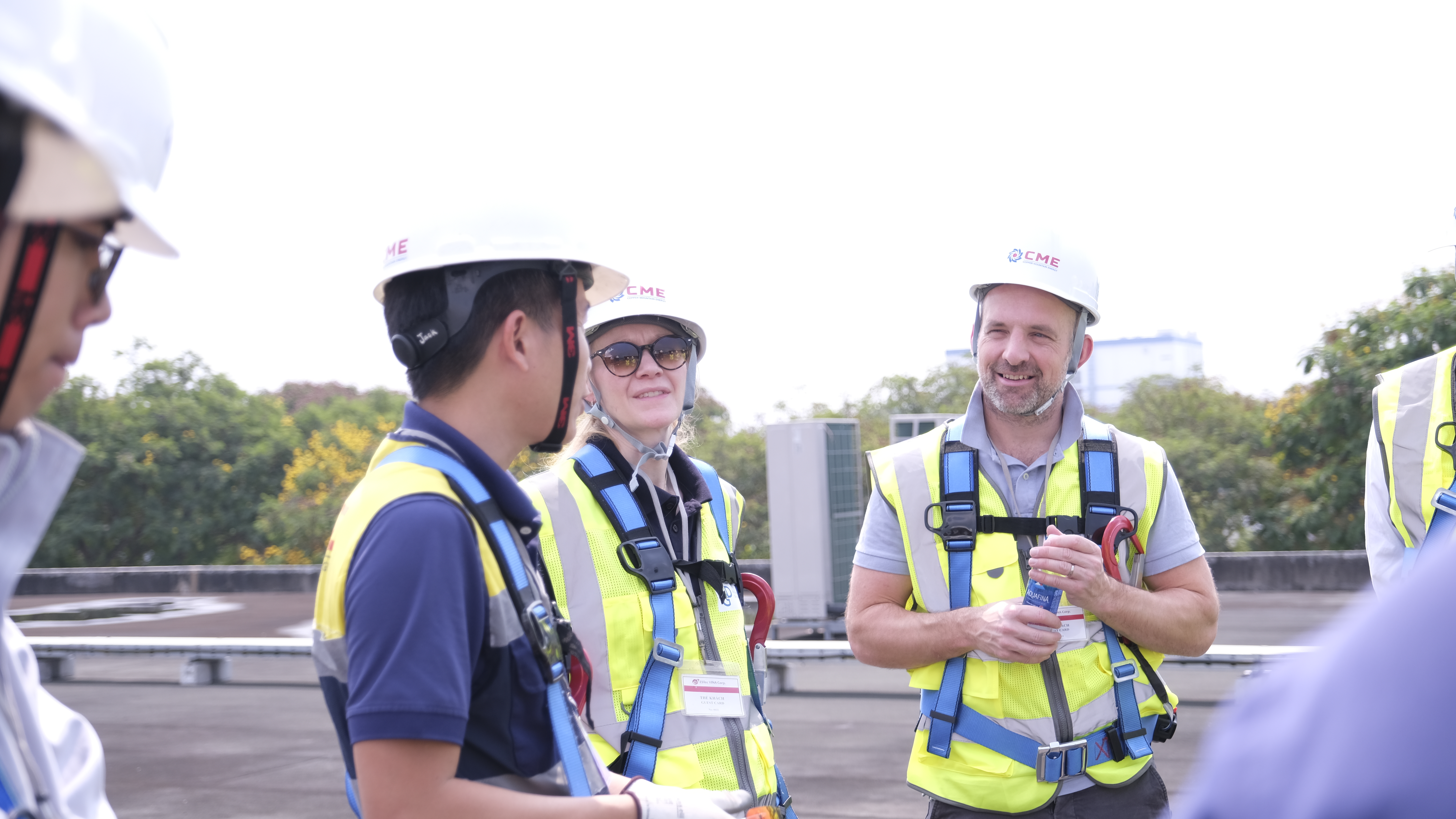 The delegation included representatives from several international development partners